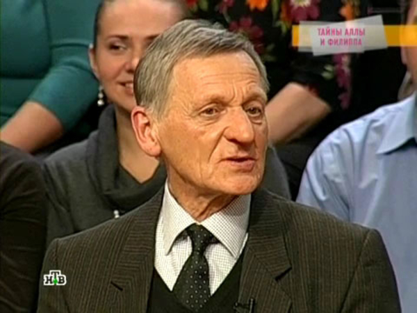 Отец Кристины Орбакайте встретился с копией дочки