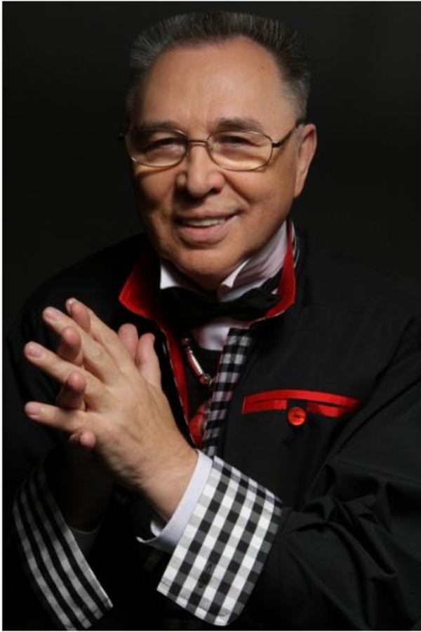 Первый день Недели Моды в России посветят Вячеславу Зайцеву