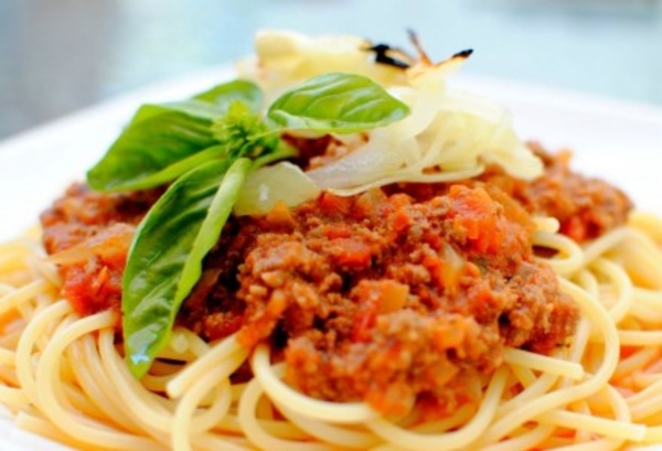 Как приготовить соус болоньезе (ВИДЕО)