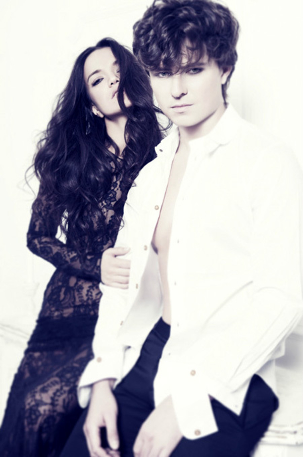 В Сеть попали откровенные фото Прохора Шаляпина и его подруги