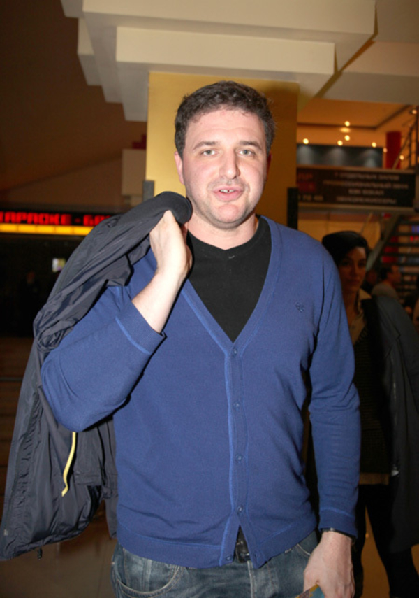 48-летний Александр Гордон вывел в свет свою 18-летнюю жену