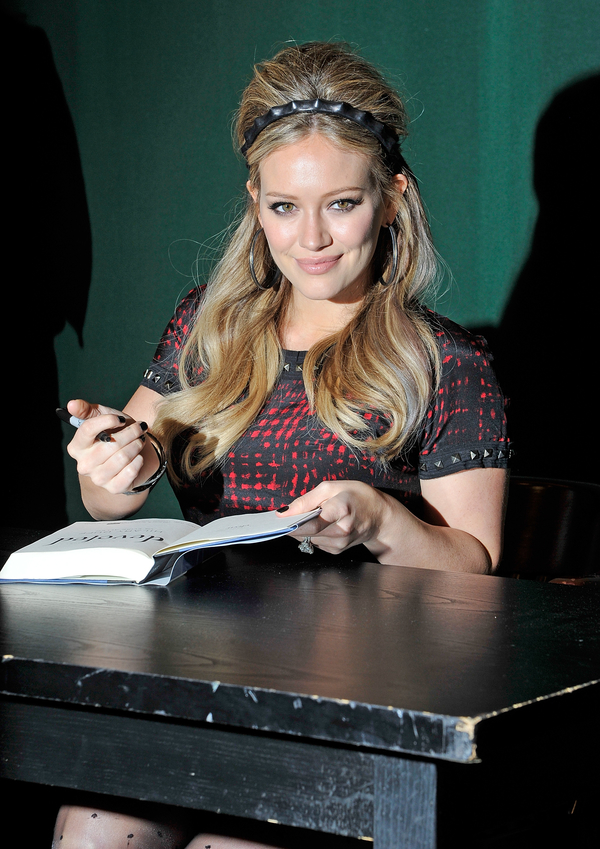 Хилари Дафф стала мамой