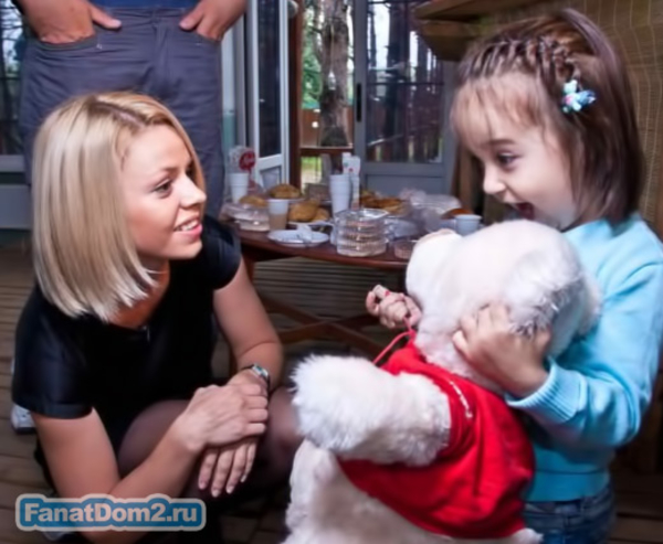 Скандал в Доме-2: участница шоу отказалась от дочки?