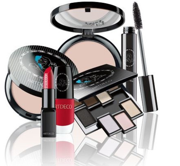 Коллекция косметики от Диты фон Тиз