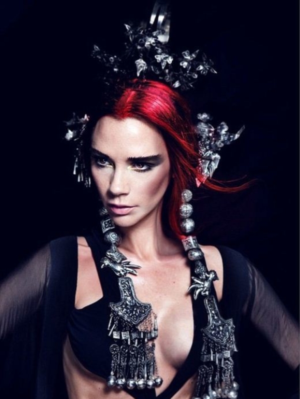 Виктория Бекхэм в модной фотосессии для Harper's Bazaar