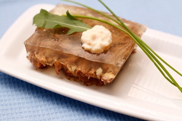 Пасхальные рецепты: ТОП-5 праздничных мясных блюд