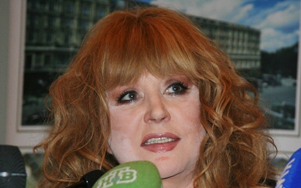 Алла Пугачева шокировала своим макияжем