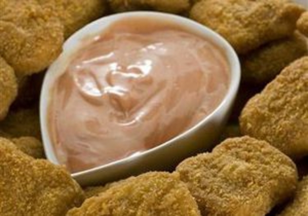 Исследование: Содержание соли в фаст-фуде зависит от страны-производителя