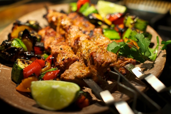 Как приготовить шашлык из свинины (ВИДЕО)