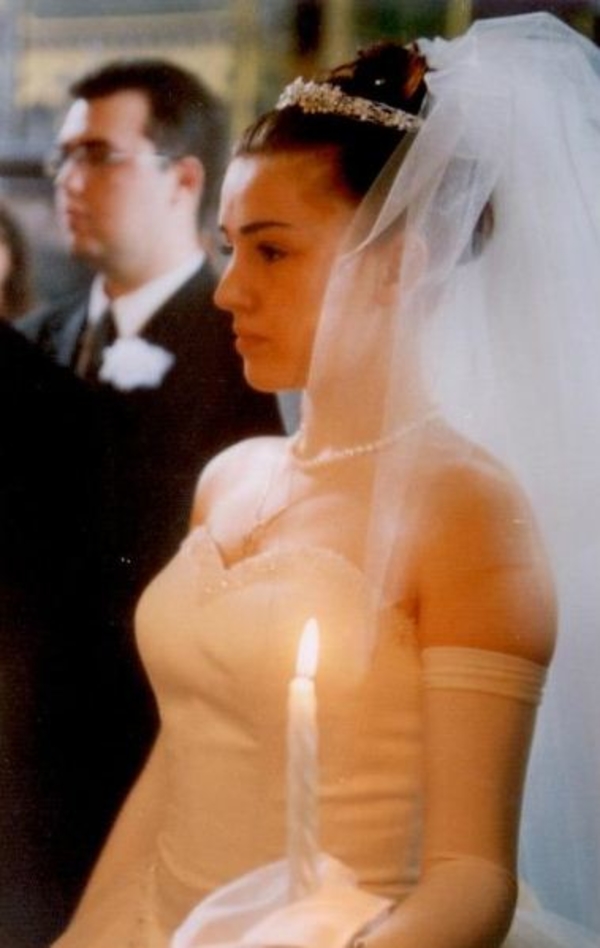 В Сеть попали личные фото депутата Леси Оробец