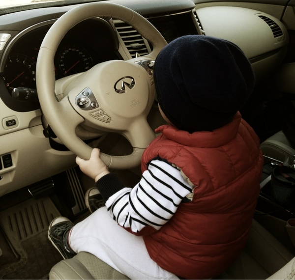 Алена Водонаева впервые показала своего сына