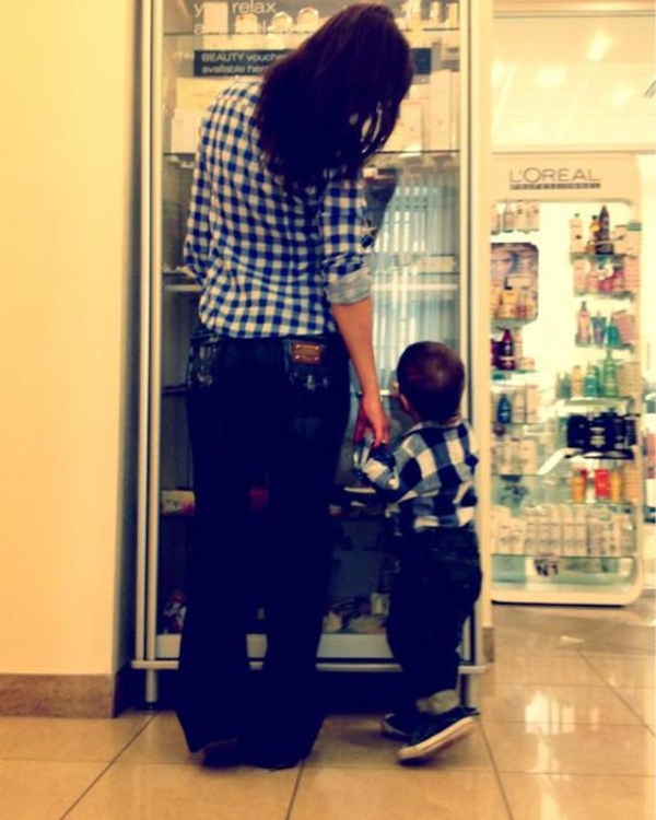 Алена Водонаева впервые показала своего сына