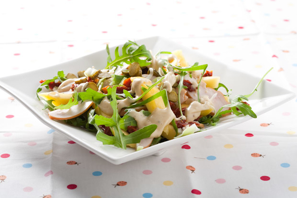 Как приготовить салат из курицы с манго (ВИДЕО)