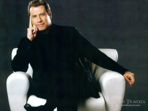 Джон Траволта предоставил доказательства своей невиновности