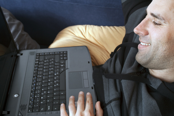 Интернет убивает реальный секс