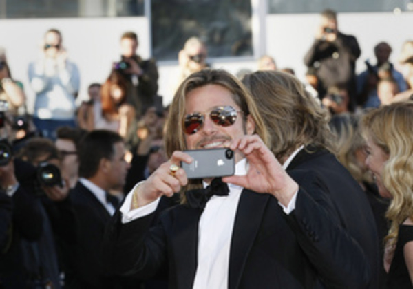 Скандал в Каннах: За интервью с Брэдом Питтом требовали 125 евро в минуту