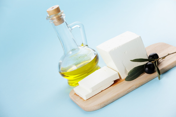 Брынза: Универсальный сыр для салатов и закусок