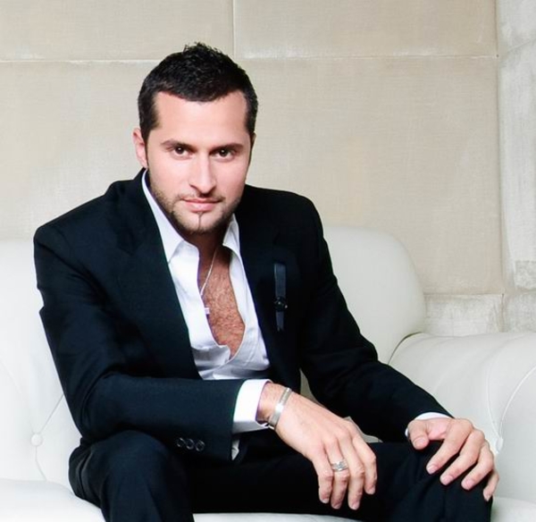 В доме выпускника российской Фабрики звезд, певца Ираклия