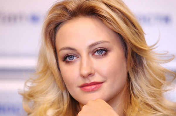 Как питается певица Ева Бушмина, чтобы оставаться в форме