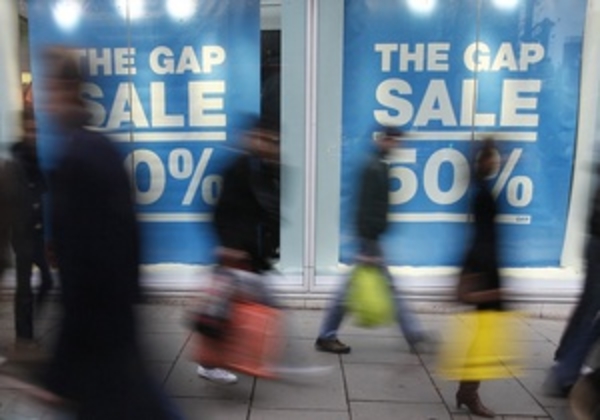 Американским шопоголикам помогло лекарство от болезни Альцгеймера