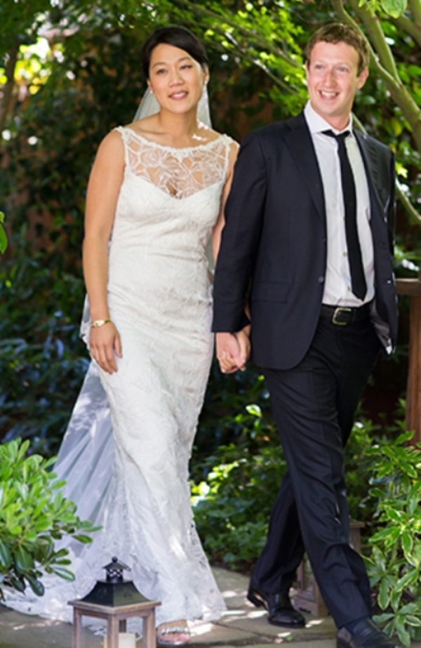 Жена Цукерберга испортила бизнес дизайнеру своего свадебного платья