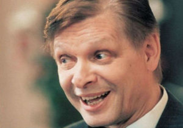 Умер "мистер Трололо", певец Эдуард Хиль