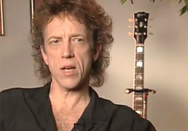 Бывший музыкант рок-группы Fleetwood Mac Боб Уэлч покончил с собой