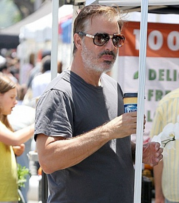 Мистер Биг из Секса и Города изменился до неузнаваемости