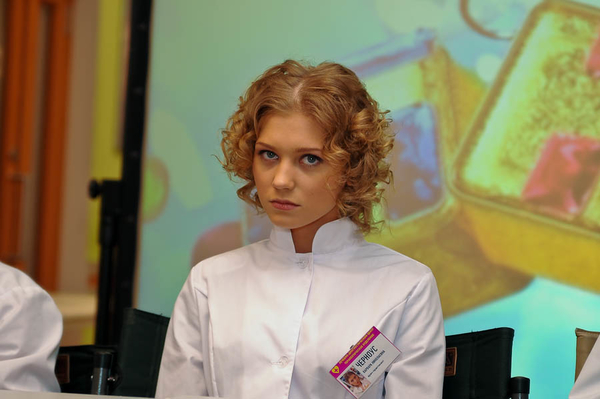 Звезда Интернов Кристина Асмус беременна?