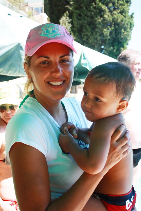 Яна Клочкова показала своего подрастающего сына