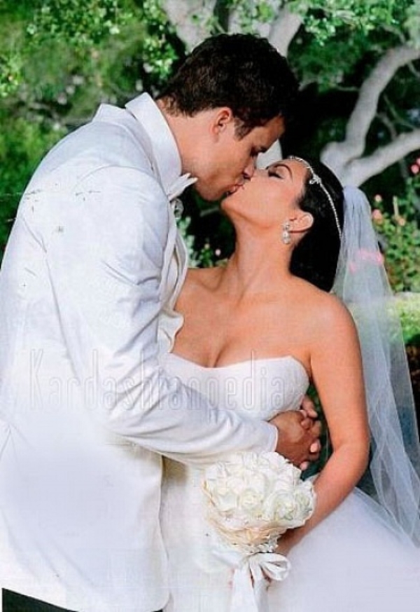 Ким Кардашян изменяла своему мужу еще в браке