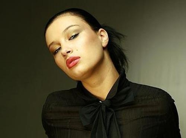 Новая жертва скандала с Анастасией Приходько – группа Горячий Шоколад