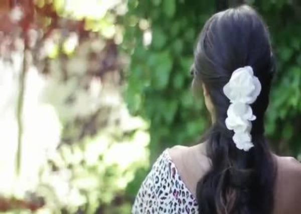 Как сделать летнюю романтическую прическу