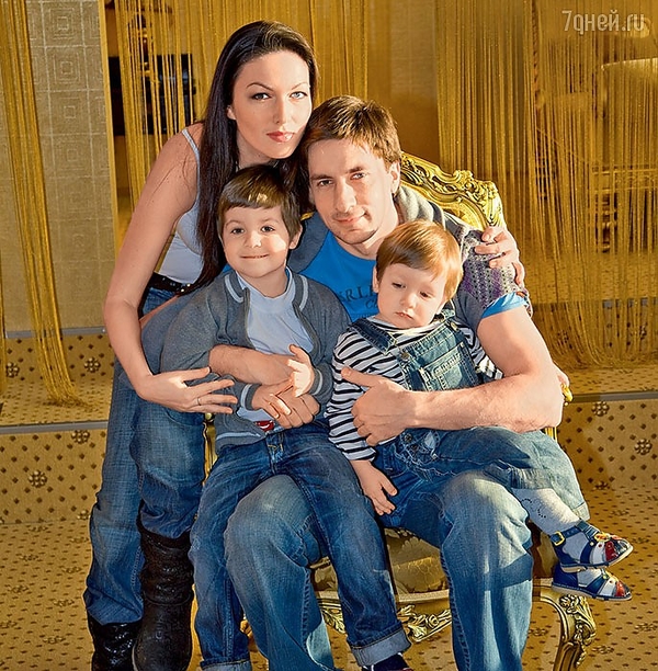 Юлия Такшина и Григорий Антипенко расстались