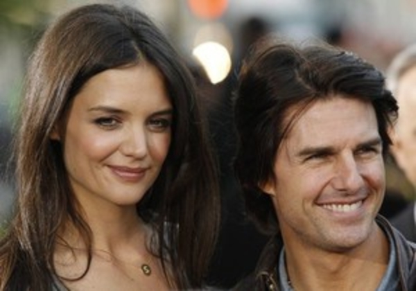 Том Круз и Кэти Холмс разводятся