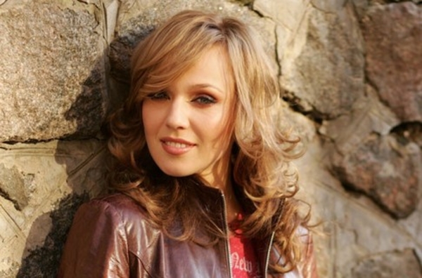 Альбина Джанабаева подала в суд на Андрея Малахова