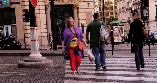 Светлана Пермякова уехала рожать в Париж