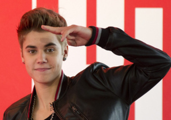 Джастин Бибер подал жалобу на преследовавшего его папарацци