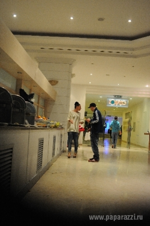 Елку с мужем папарацци запечатлели в Турции