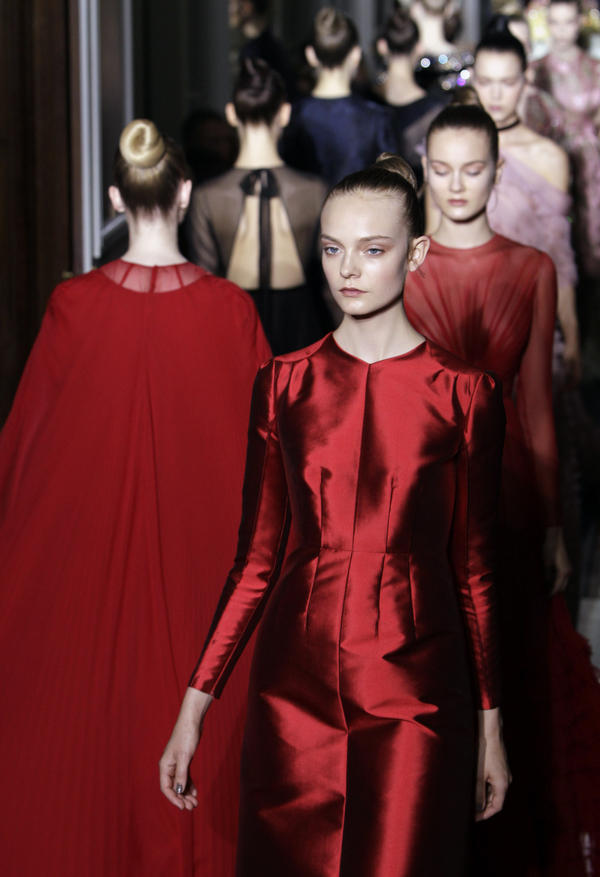 Модный дом Valentino продали за 600 миллионов евро