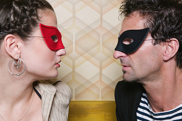 Язык жестов: Как он относится к тебе на самом деле