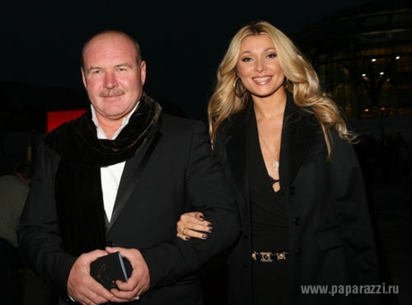 Муж Анжелики Агурбаш хочет забрать у нее сына