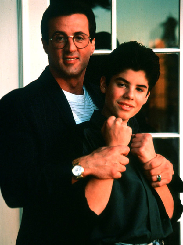 Сына Сталлоне "убили" больные зубы