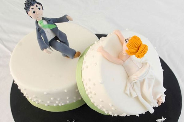 Торты для празднования развода