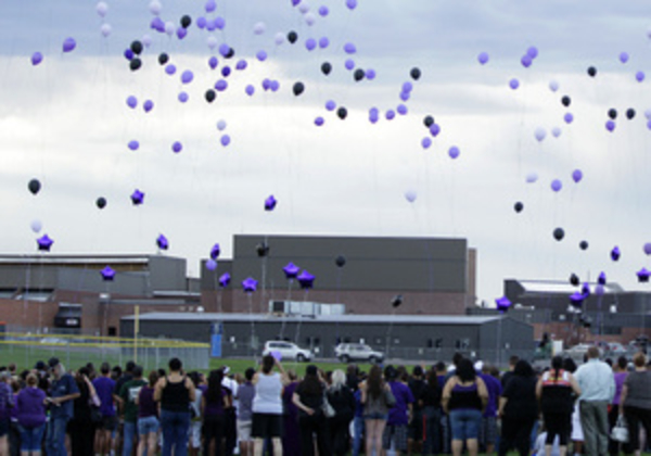 Голливудские студии не будут публиковать данные о киносборах в память о жертвах массового растрела в Колорадо