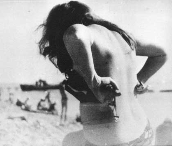 В Сеть попали фото Пугачевой без купальника