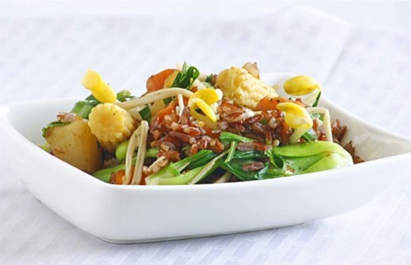 Тушеные летние овощи: ТОП-5 рецептов