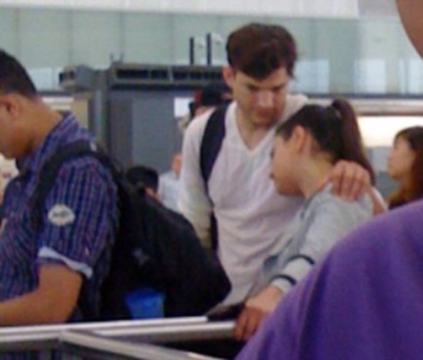 Эштон Катчер и Мила Кунис улетели вместе отдыхать на Бали