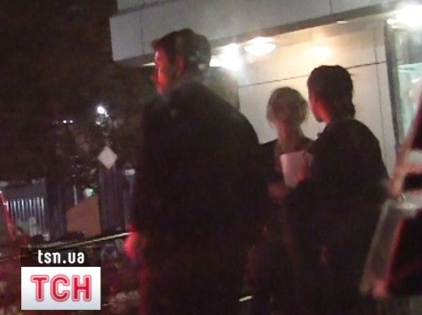 Мадонна ночью прилетела в Украину