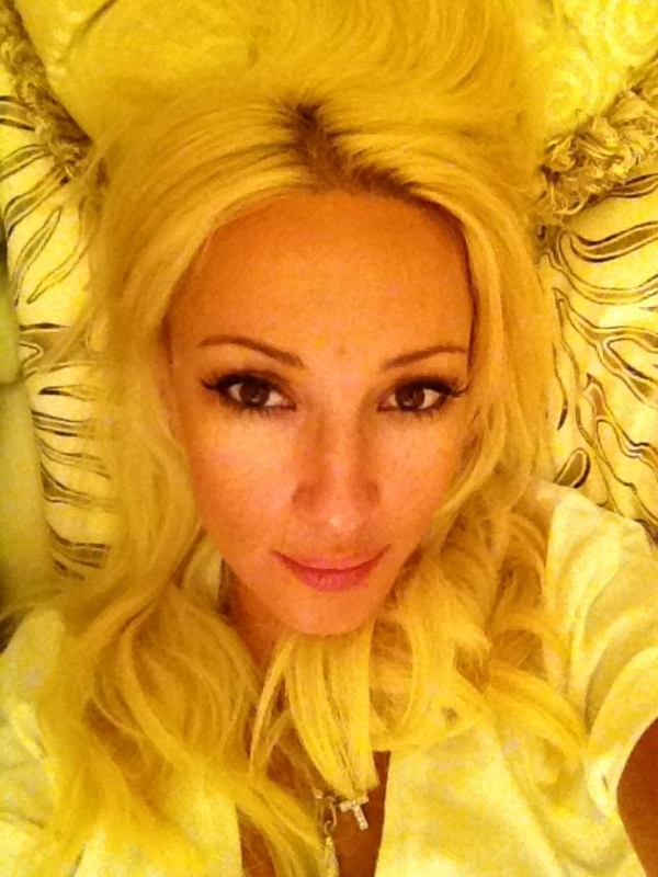 Лера Кудрявцева боится облысеть